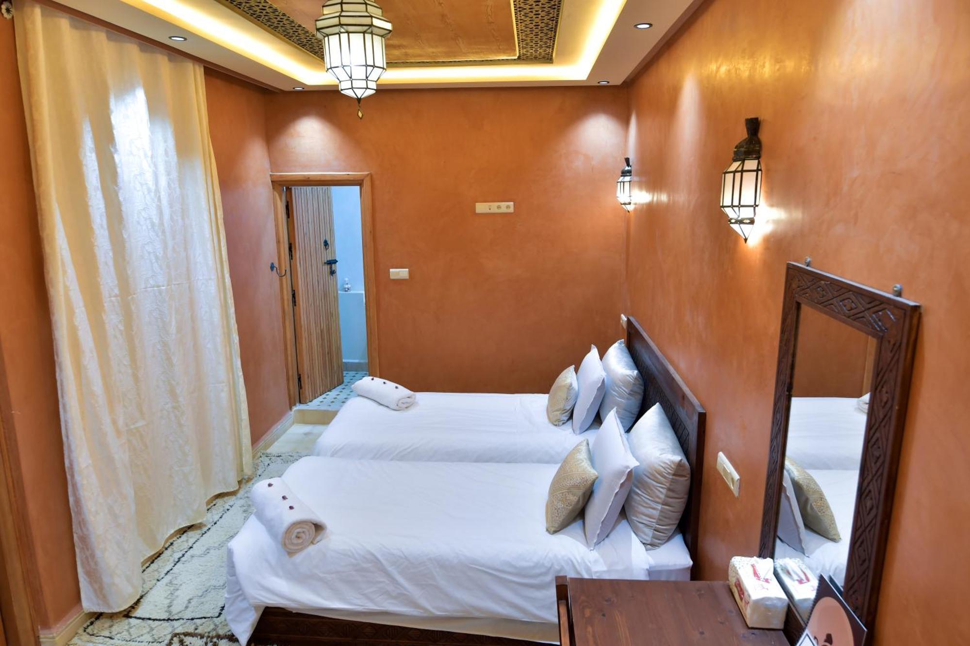 Dar Chams Ouarzazate Hotel Exterior photo